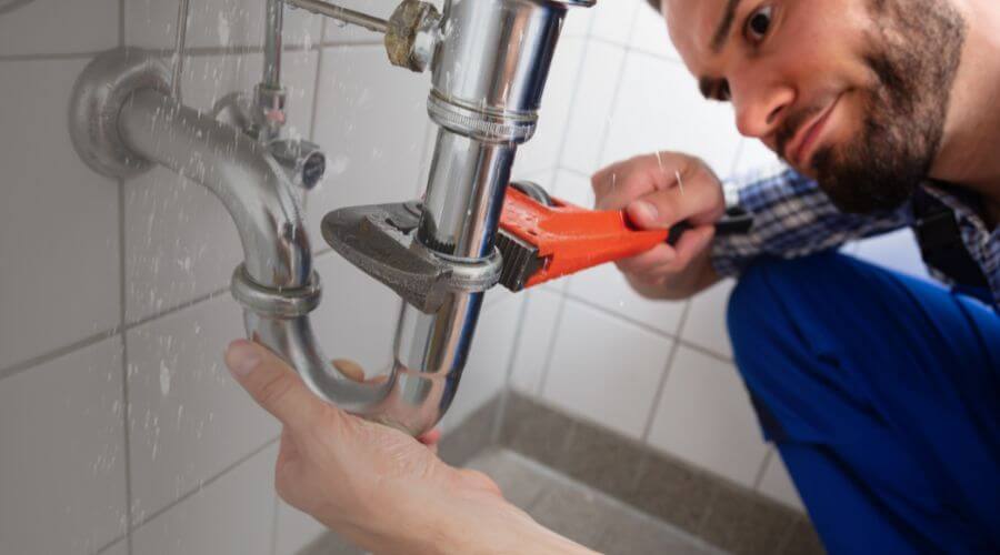 Professional clogged toilet repair in Monett, MO